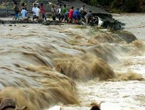 Banjir Bandang Terjang Kabupaten Garut Korban Jiwa dan Kerusakan Tak Terelakkan