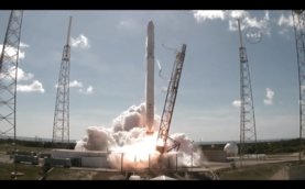 Roket SpaceX Meledak di Angkasa