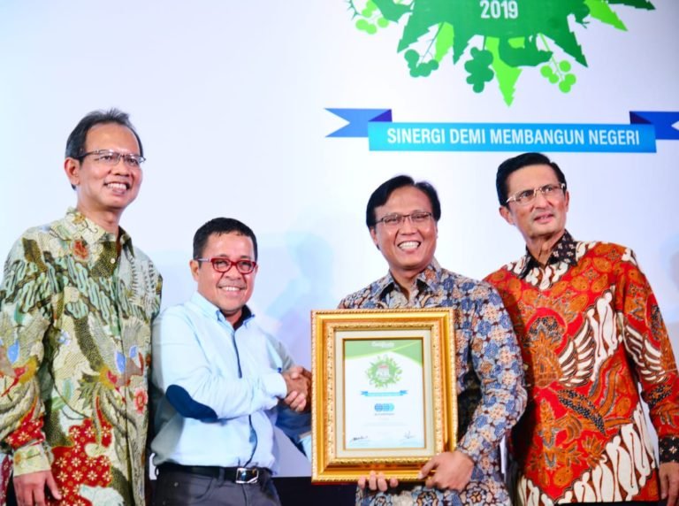 Program Kemitraan Sucofindo Raih Penghargaan Anugerah PKBL Indonesia 2019