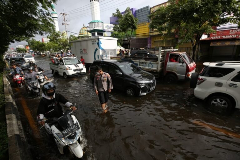 Analisis Fenomena Curah Hujan Ekstrem Terhadap Banjir Kalimantan Selatan