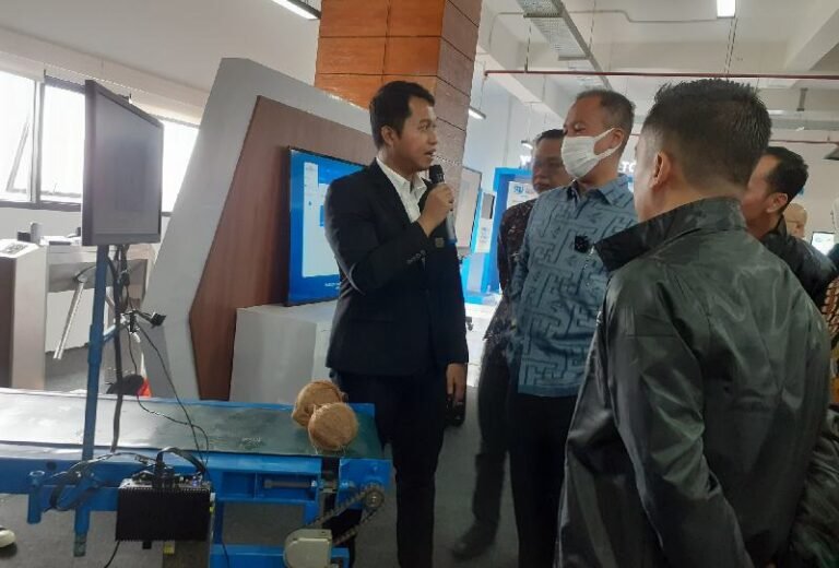 Widya Indonesia Group Tampilkan Berbagai Produk Teknologi di PIDI 4.0