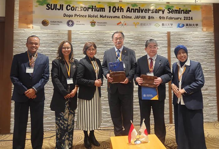 Rektor UGM Hadiri Seminar Peringatan 10 Tahun Consorsium SUIJI di Jepang