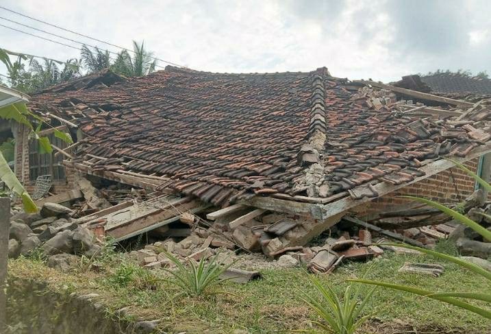 143 Kepala Keluarga Terdampak Gempa Tuban