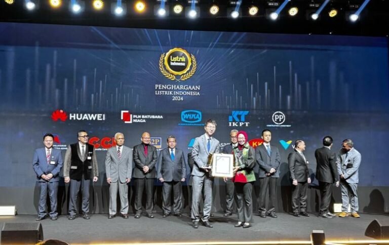 Huawei Dinilai Paling Inovatif Hadirkan Solusi Energi Terbarukan di Indonesia