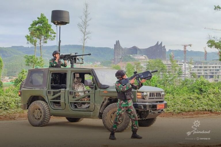 Pindad Kenalkan Senjata Anti Drone SPS-1 & Maung MV3 Mobile Jammer Di IKN