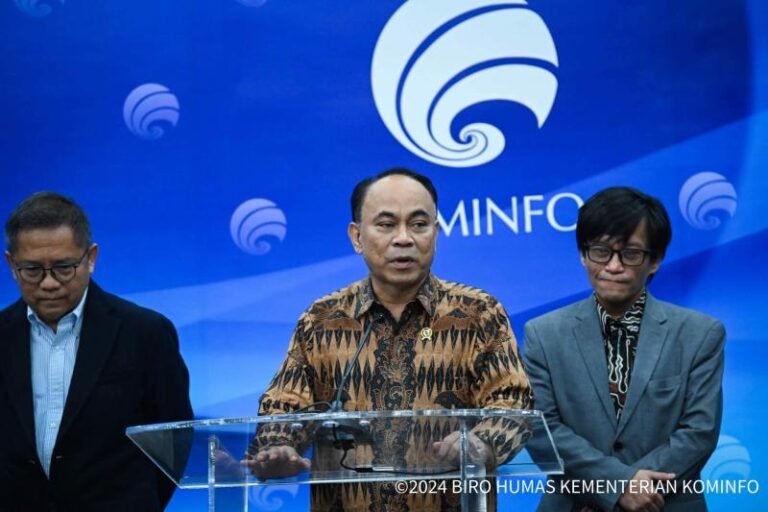 Kembangkan Startup Agri-Tech dan Aqua-Tech, Menkominfo Dorong Pemanfaatan AI