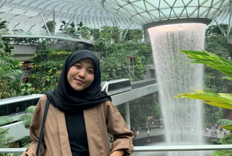 I Gusti Ayu Maresta, Mahasiswa FEB UGM Bagikan Tips Lolos IISMA Enterpreneur