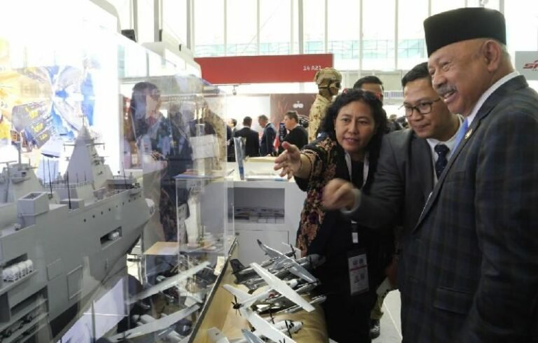 PT PAL Indonesia Perkuat Posisi di Kancah Internasional melalui IDEX NAVDEX 2025 di Abu Dhabi