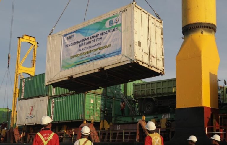 Kalamo Tingkatkan Produktivitas Masyarakat Nelayan Samber-Binyeri