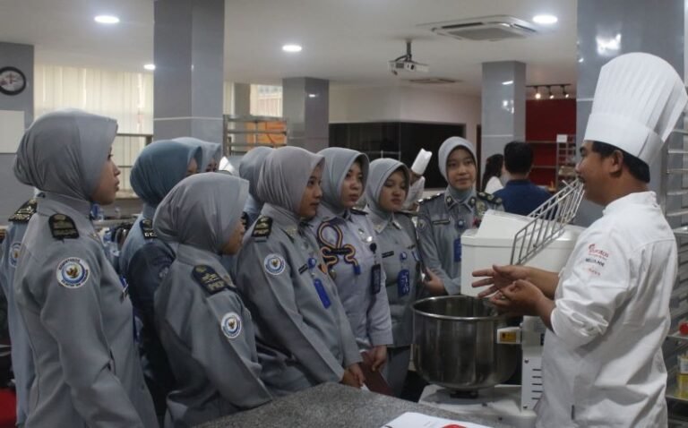 Agar Lulusannya Tidak Nganggur, KKP Perkuat Sistem Pendidikan Vokasi Berbasis Praktik Industri