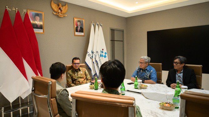 Pemerintah Siapkan Perpres Tata Kelola Pemanfaatan AI