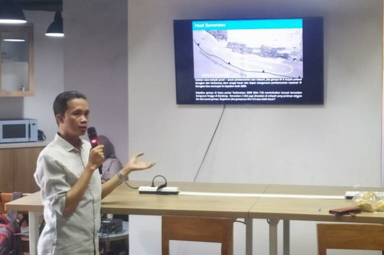 BRIN Ungkap Jejak Tsunami Raksasa di Selatan Jawa