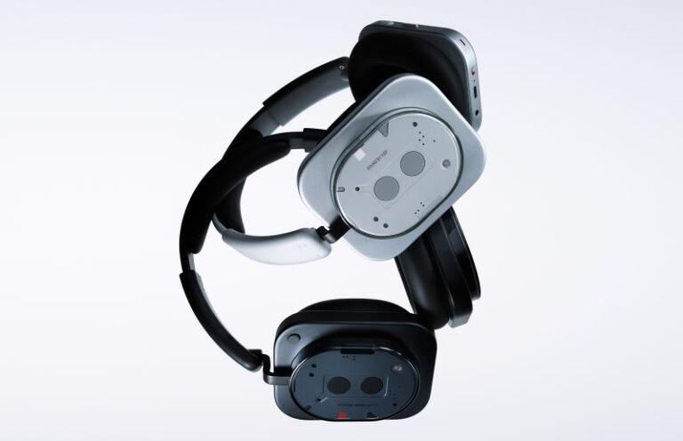 Headphone (1), Kolaborasi Nothing dengan KEF Hadirkan Audio Premium di Indonesia