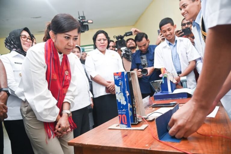 SMA Siwalima Ambon Resmi Jadi Sekolah Unggul Garuda