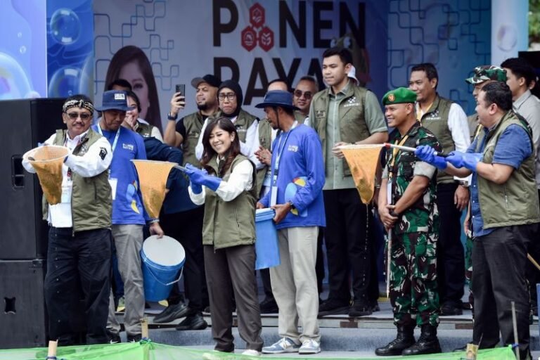 Manfaatkan Teknologi IoT Microbubble Aerator, Produksi Ikan Nila di Sukabumi Naik 40 Persen
