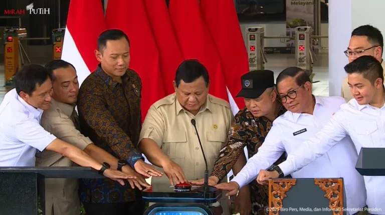 Presiden Prabowo Resmikan Stasiun Tanah Abang Baru