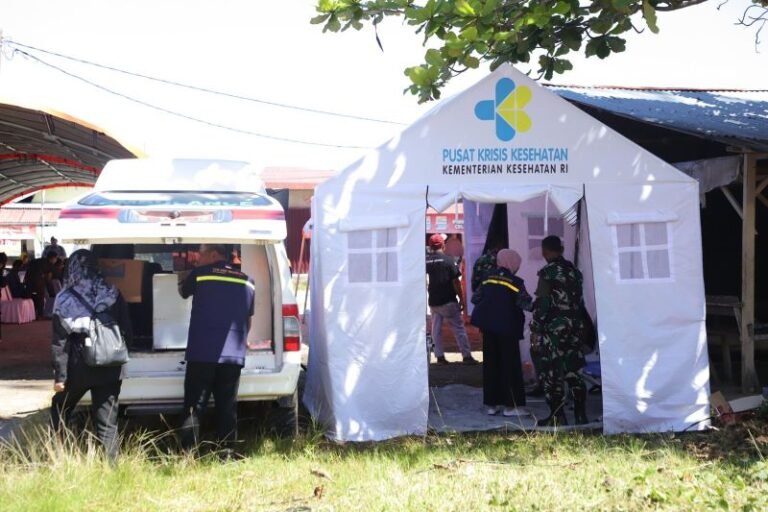 Kasus ISPA Hingga Diare Meningkat Pascabencana, Ini Respons Cepat Kemenkes dan Dinkes Sumbar