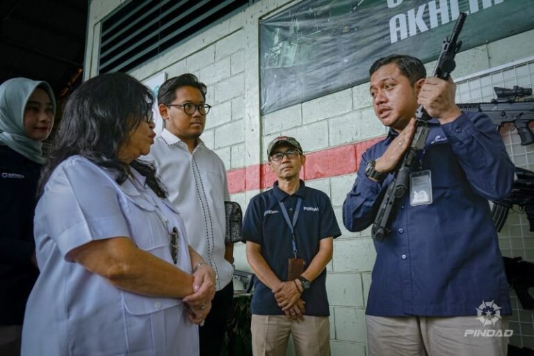 Percepat Penguatan Industri Pertahanan, Komisi VII DPR RI Kunjungi PT Pindad