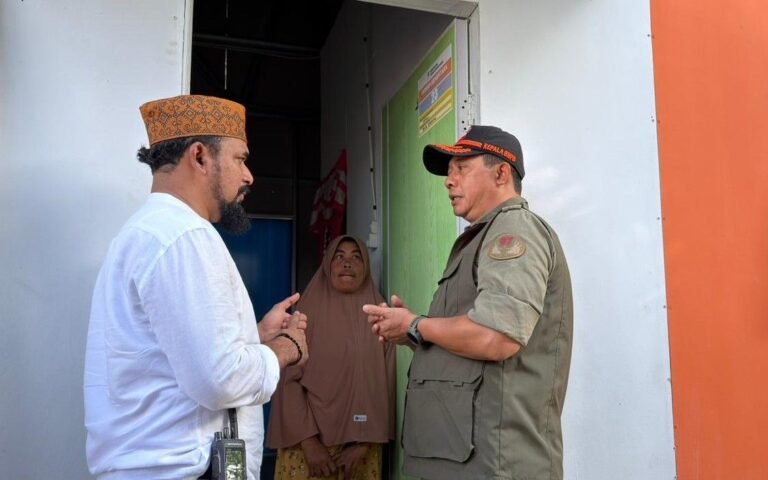 BNPB Salurkan Bantuan bagi Penghuni Huntara di Peureulak Barat