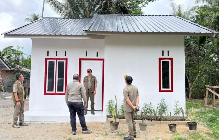 Kepala BNPB Tinjau Progres Pembangunan Hunian Tetap Bagi Warga Bireuen