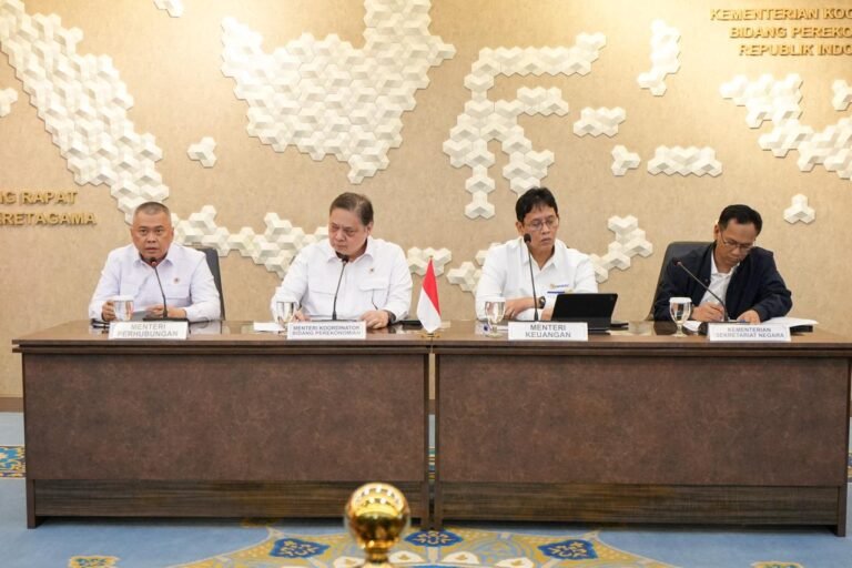 Harga Pertalite dan Biosolar Tidak Naik, Pemerintah Siapkan Strategi Jaga Industri Penerbangan