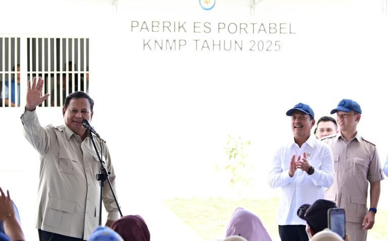 Presiden Prabowo Tinjau KNMP Leato Selatan, Dilengkapi Cold Storage hingga Pabrik Es
