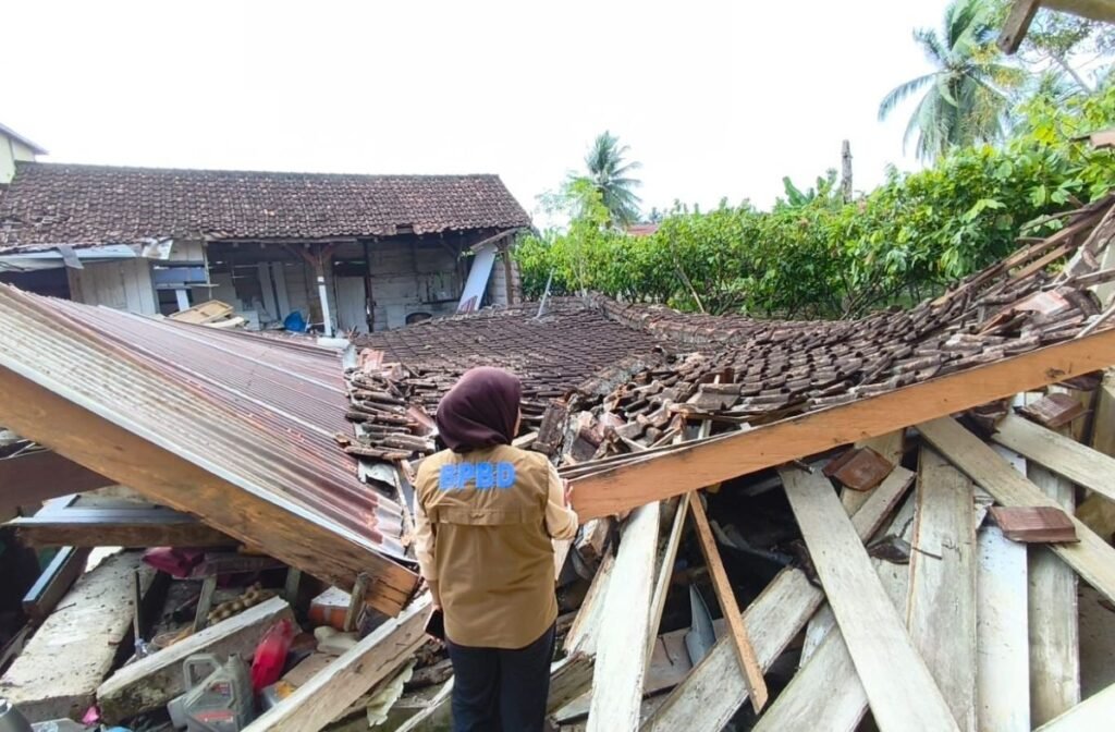 Gempa M 6,7 Guncang Sulawesi Tengah, Satu Warga Meninggal Dunia