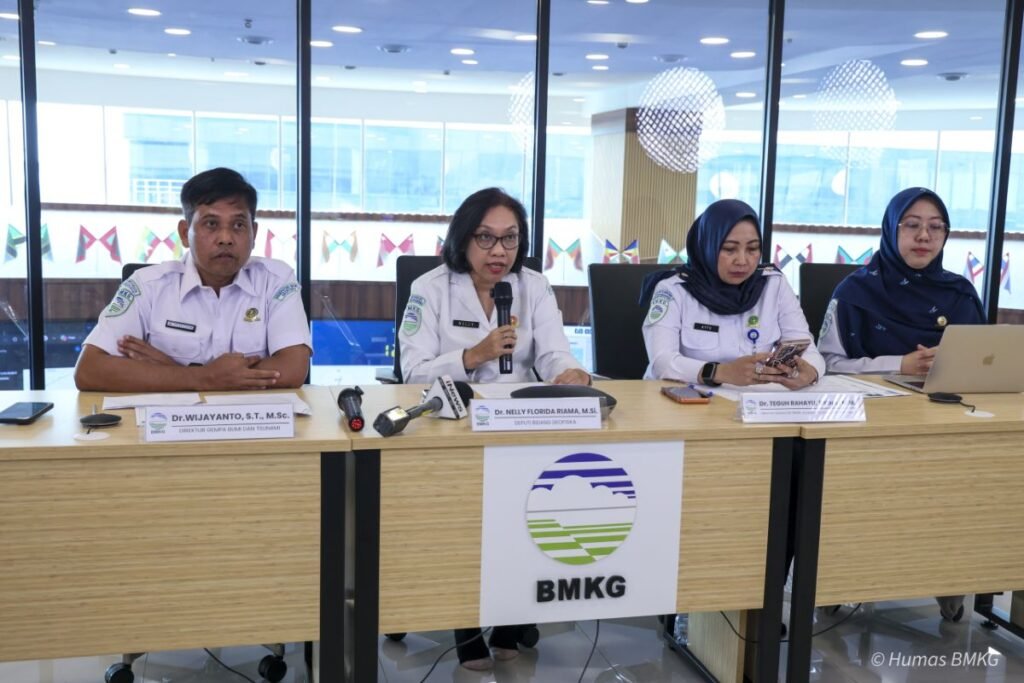 BMKG: Gempa M6,7 di Palu Dipicu Sesar Sausu
