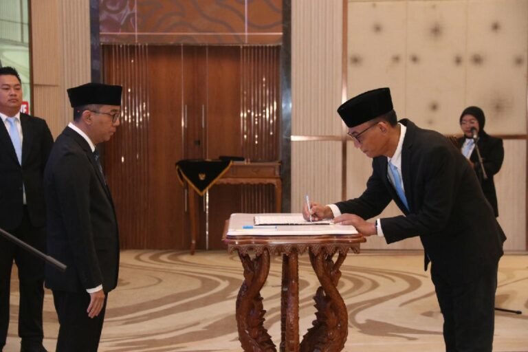 Donny Purnomo Resmi Dilantik sebagai Kepala BSN, Siap Perkuat Standardisasi dan Daya Saing Nasional
